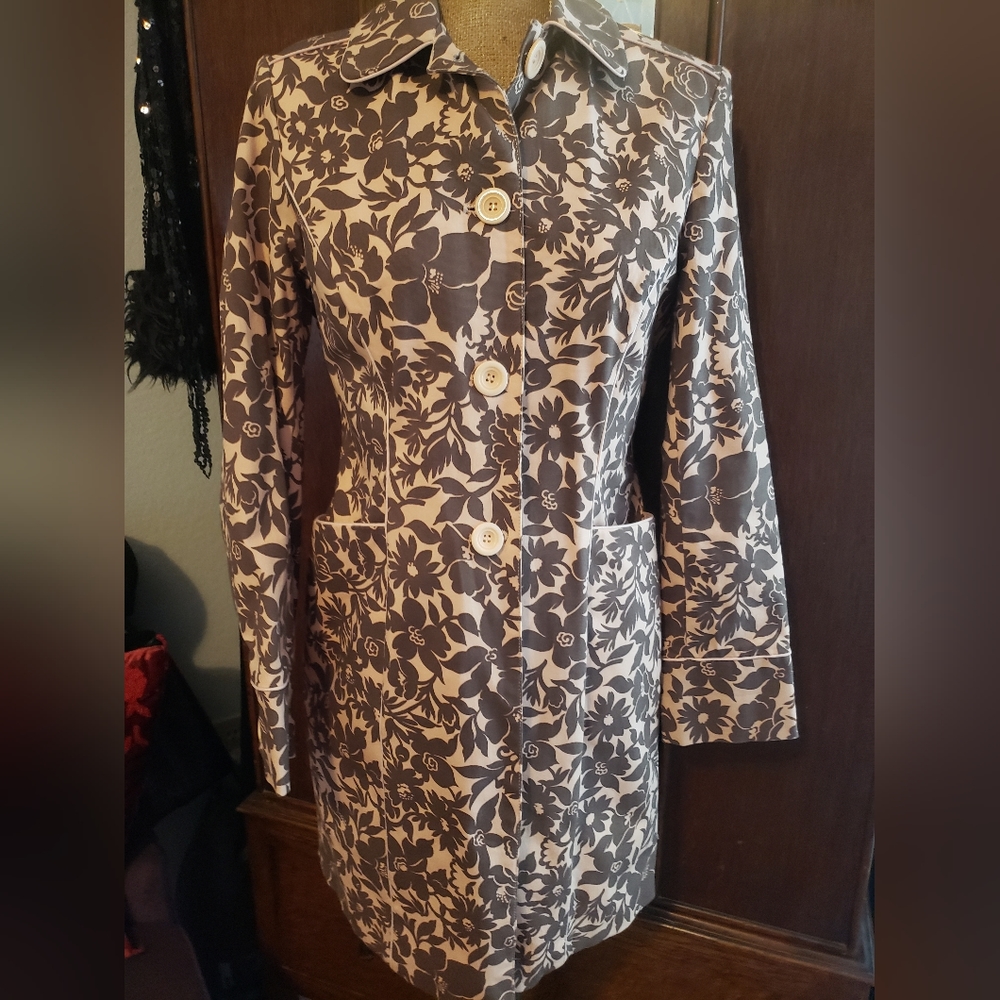 Trenching coat